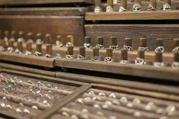 Bijoux en argent 925 : l'artisanat français à votre portée